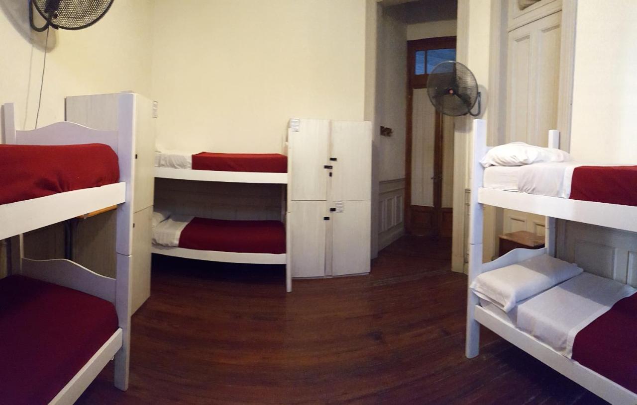 Voyage Recoleta Hostel Buenos Aires Esterno foto