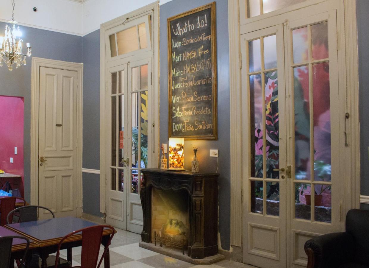 Voyage Recoleta Hostel Buenos Aires Esterno foto
